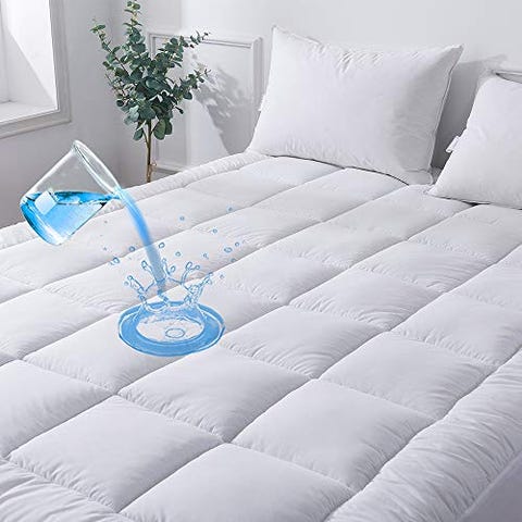 7 Best Waterproof Mattress Protectors Reviews