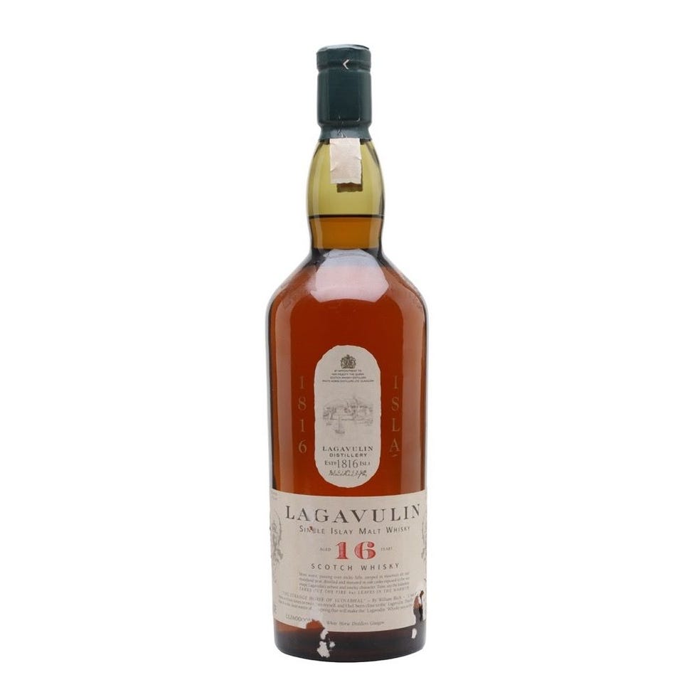 Lagavulin 16 Review: The Iconic Islay Single Malt