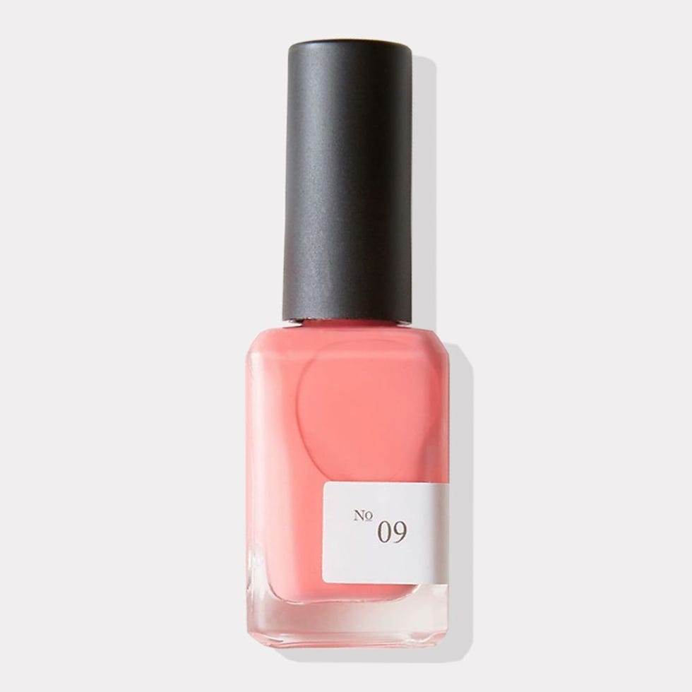 The Best Spring Nail Polish for Your Zodiac Sign 2022