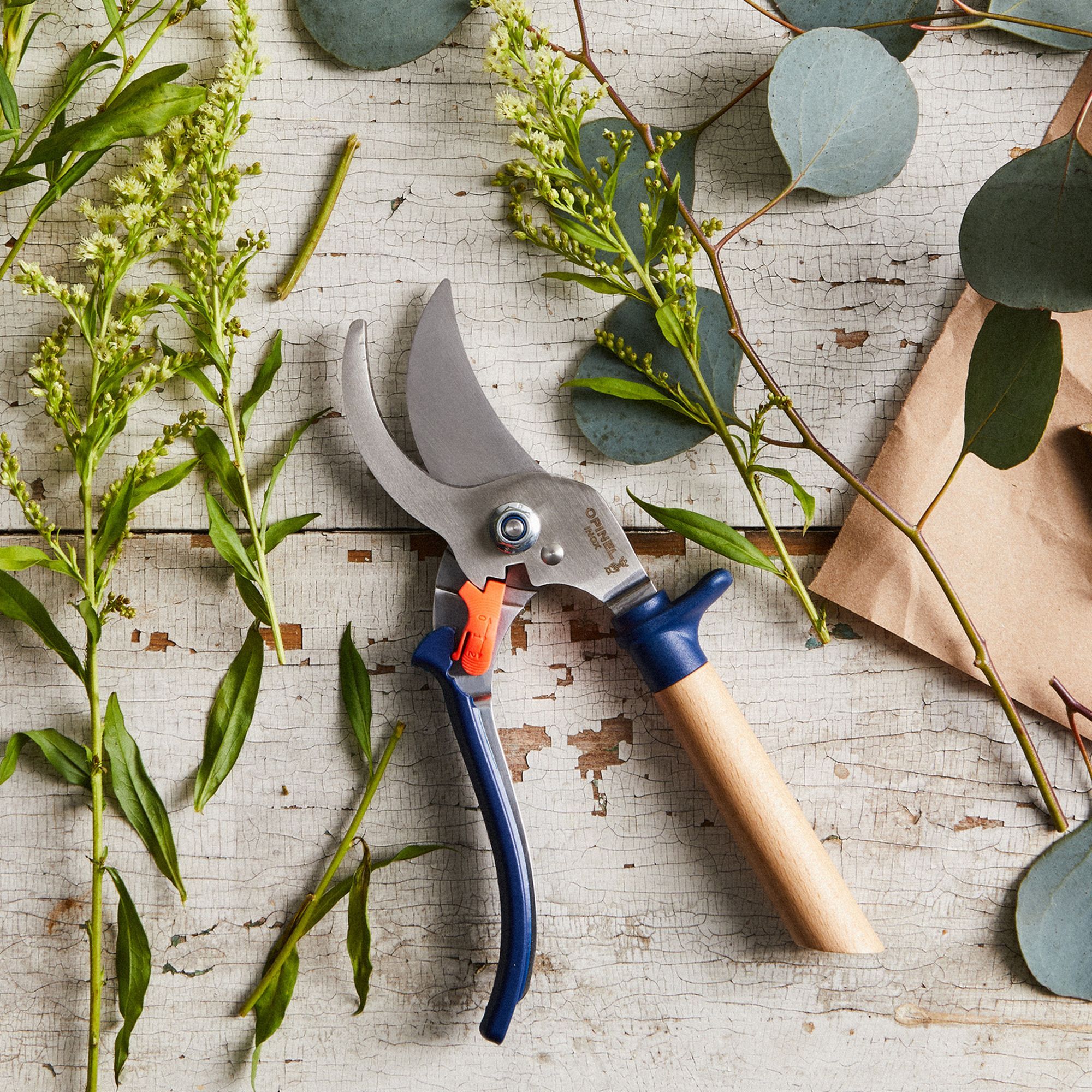 Opinel Hand Pruning Shears and Garden Knife Box Set