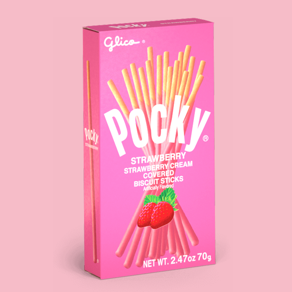 Glico Pocky Strawberry Cream Covered Biscuit Sticks