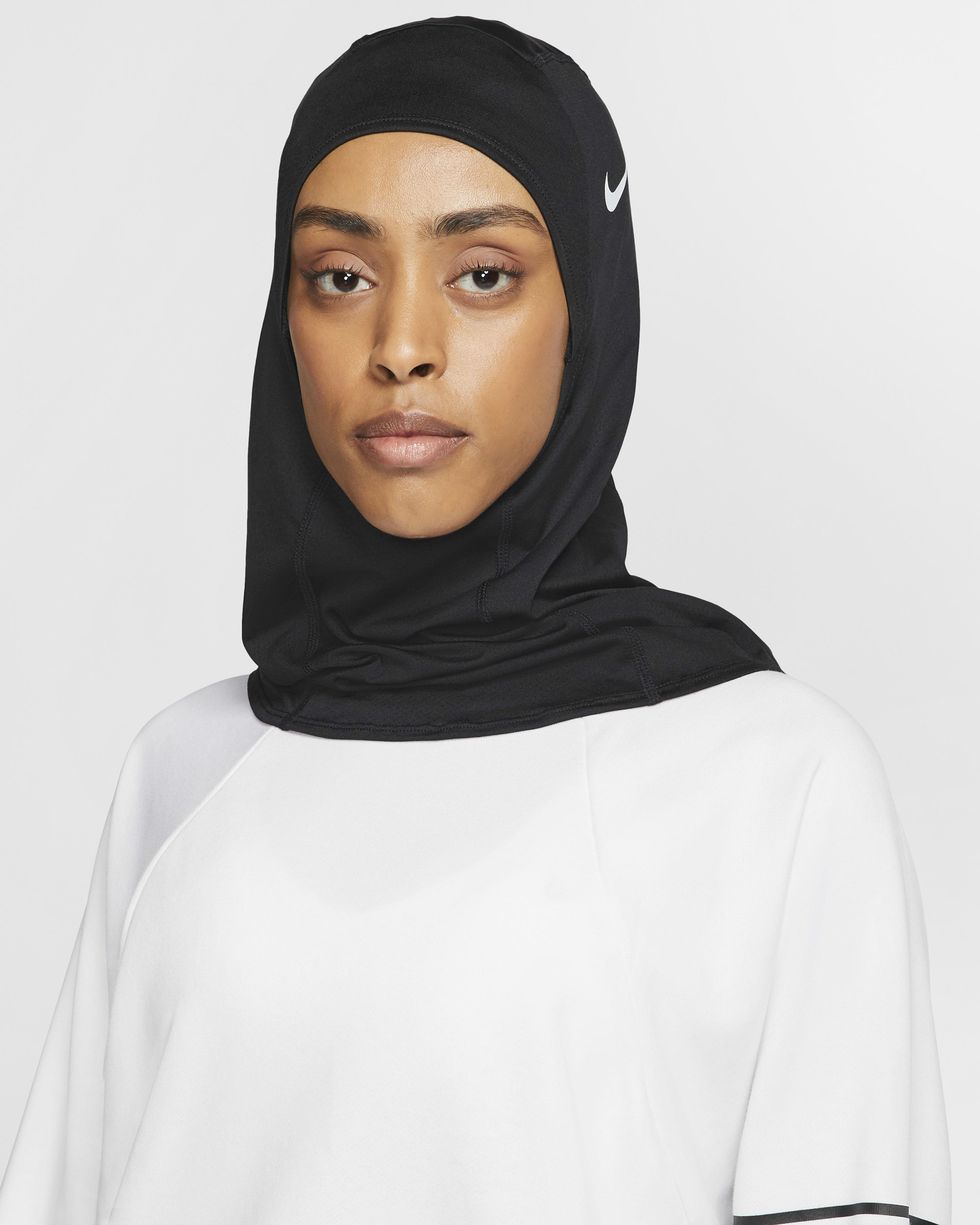 7 Best Sports Hijabs: Modest Activewear For Gym, Pool And Outside
