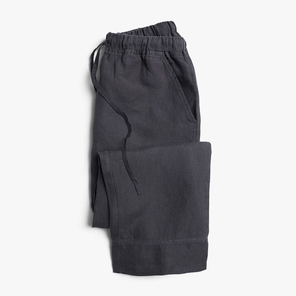 Parachute's New Linen Loungewear Will Give You Lightweight Options for the  Summer