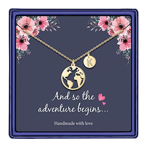Amazon.com: Graduation Gifts for Her Class of 2024 College Graduation Gifts  for Her High School 5th 8th Grade Graduation Gift for Girls Inspirational  Decorative Desk Sign for Daughter Sister Friends Farewell Gift :