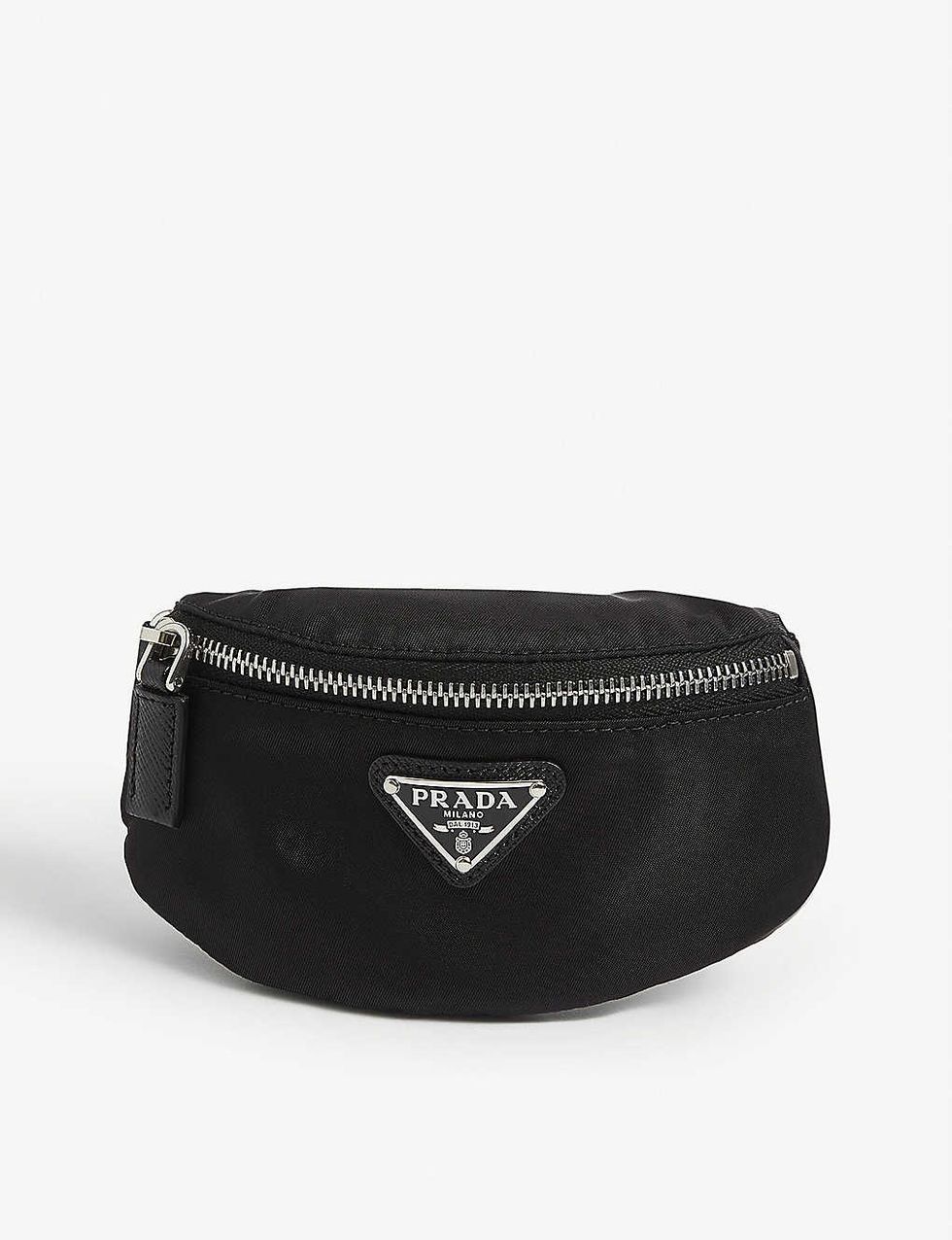 The Best Bumbags 2021- 19 Belt Bags To Buy