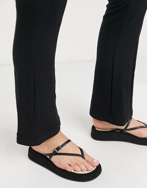 The Most Stylish Platform Flip Flops to Wear Summer 2022 - 12 Platform  Slides, Sandals for Women