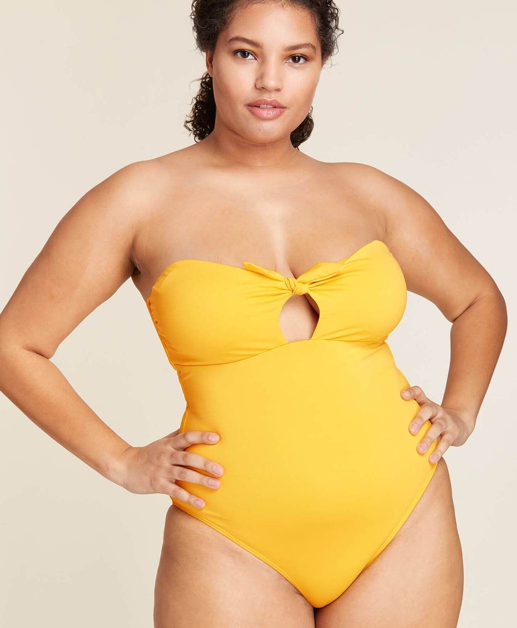 30 Best Swimsuits For Small Busts 21