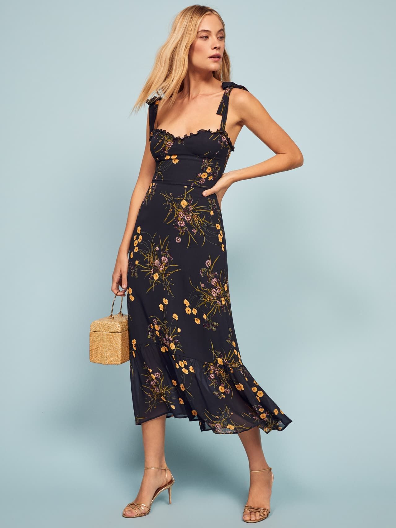 35 Best Summer Wedding Guest Dresses For Women To Wear In 2021