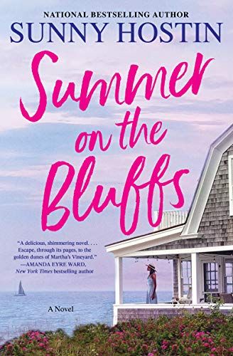 Summer on the Bluffs: A Novel