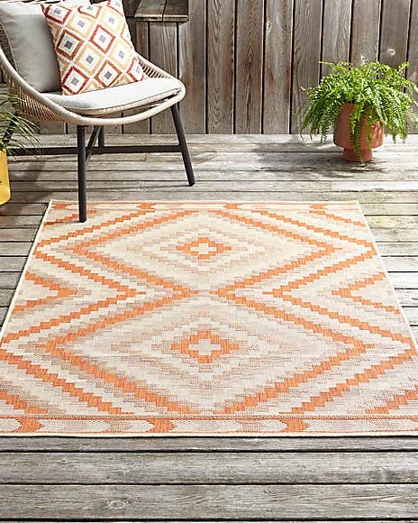 Outdoor Rugs Uk Best Rug For Your Garden Outdoor Rugs Uk Best Rug For, Are Outdoor Rugs Worth It