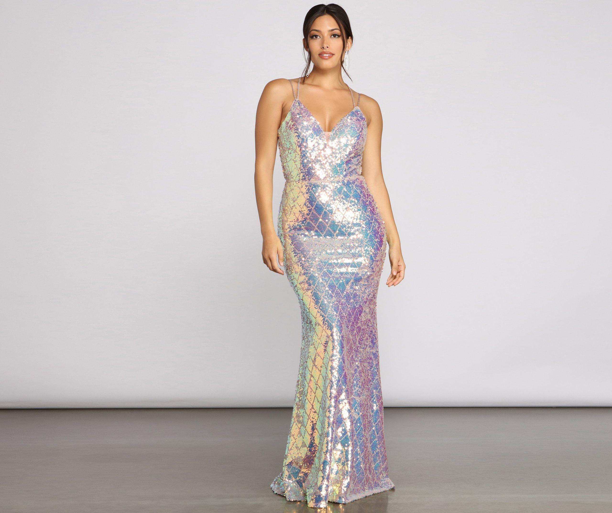 19 Most Unique Prom Dresses for 2022 ...