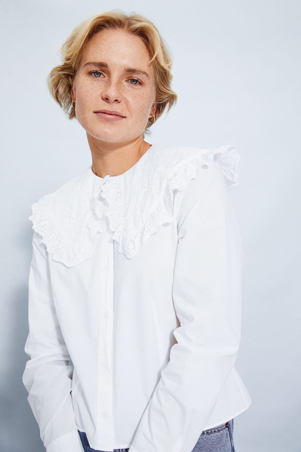 Frill-collared shirt