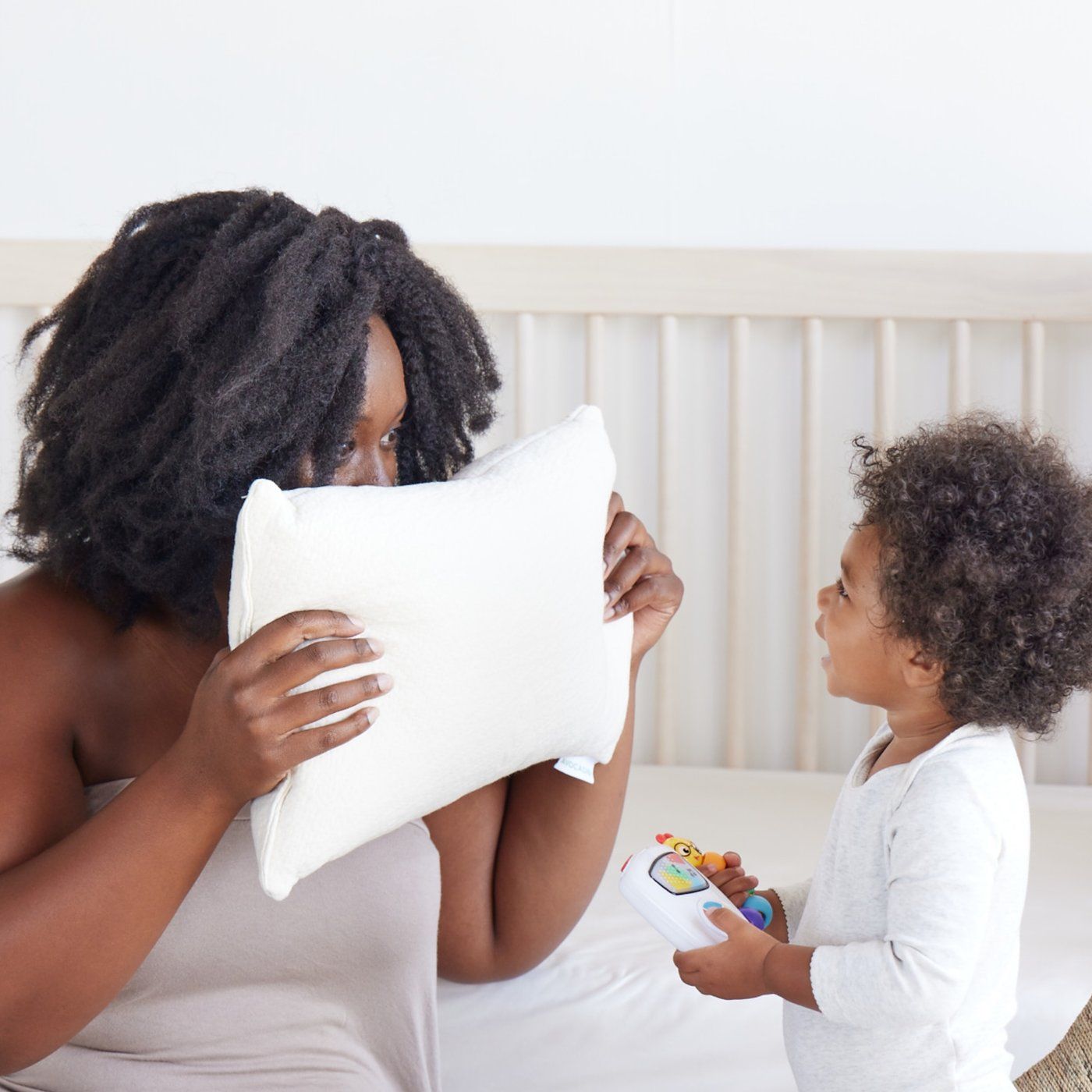 Organic store reading pillow