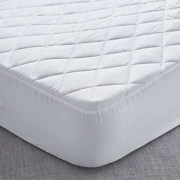 Solid Silk Bed Mattress Cover Elastic Bed Protector Breathable Mattress Cover UK 