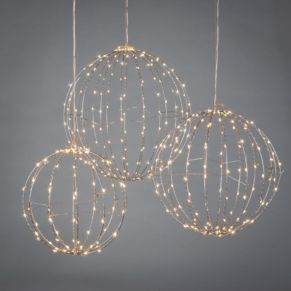 LED Spheres & Loops String Lights 