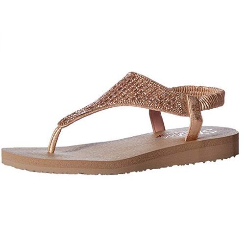 25 Best Summer Sandals 2022, Including Cute & Comfortable Options