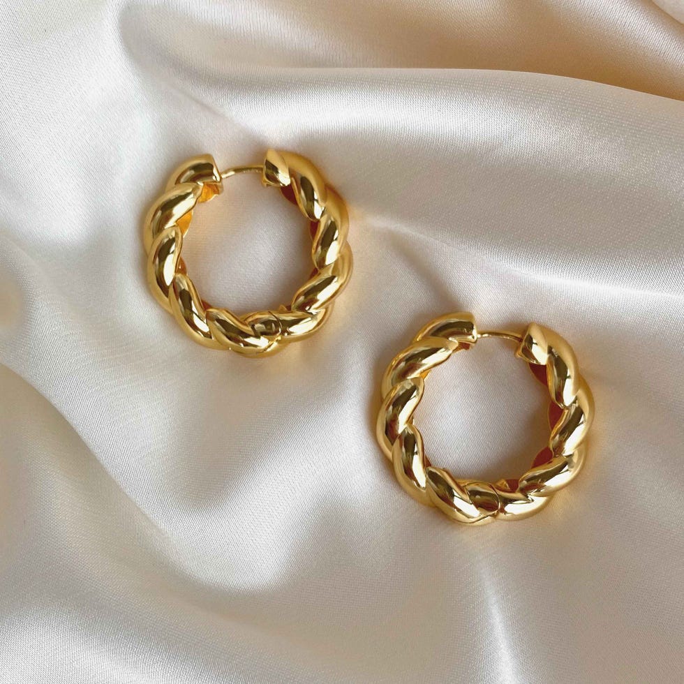 Chunky Rope Hoops in Gold