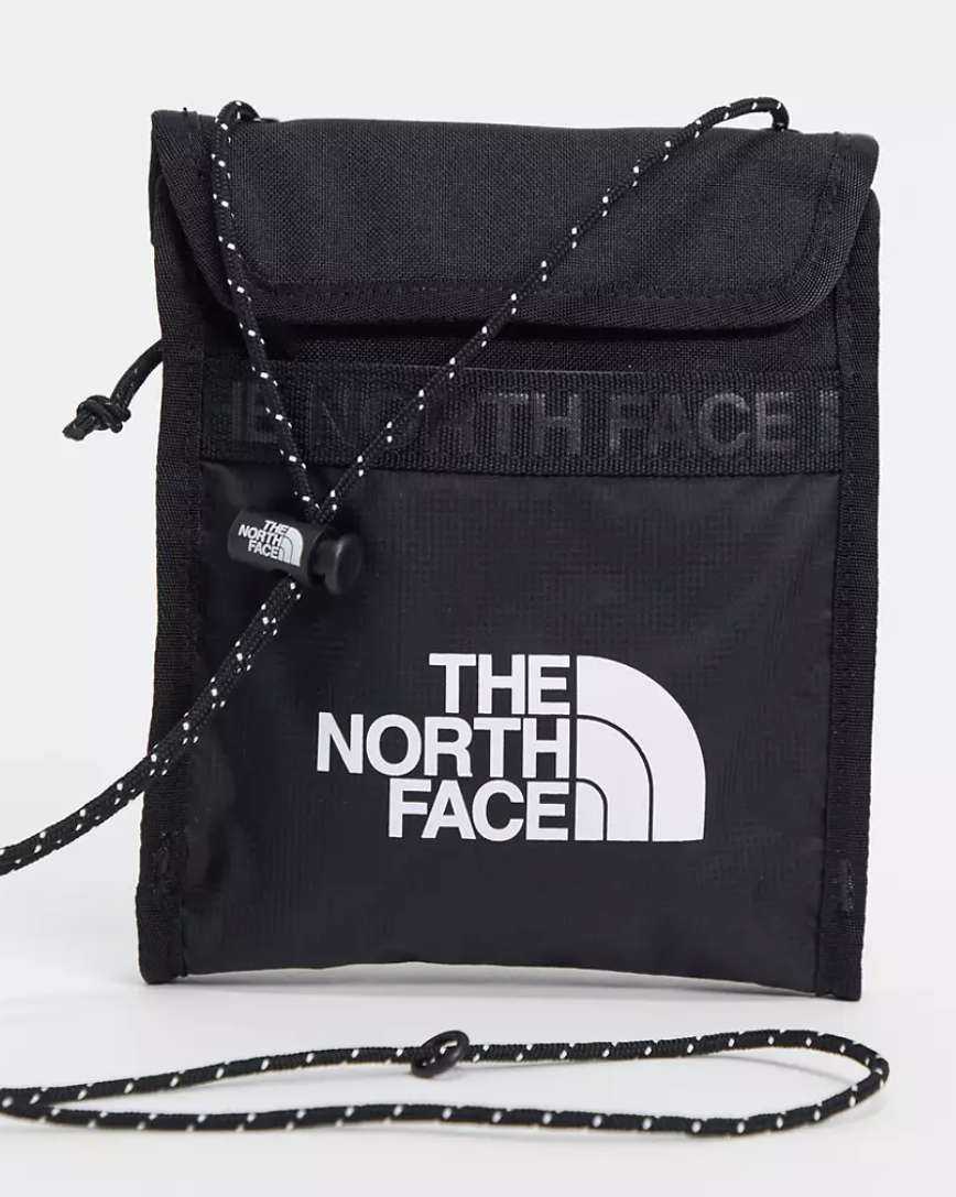 運動斜背包推薦：The North Face Bozer III neck pouch側背包