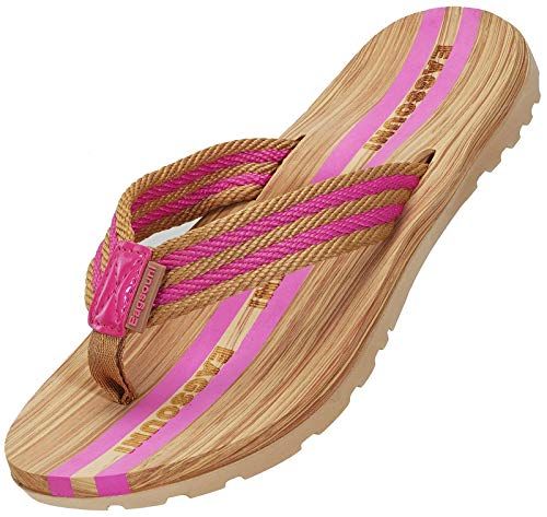 comfortable flip flops for beach