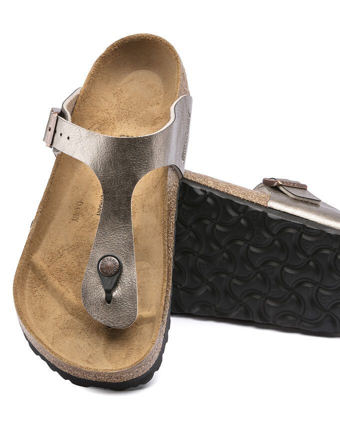 Gizeh metallic thong sandals