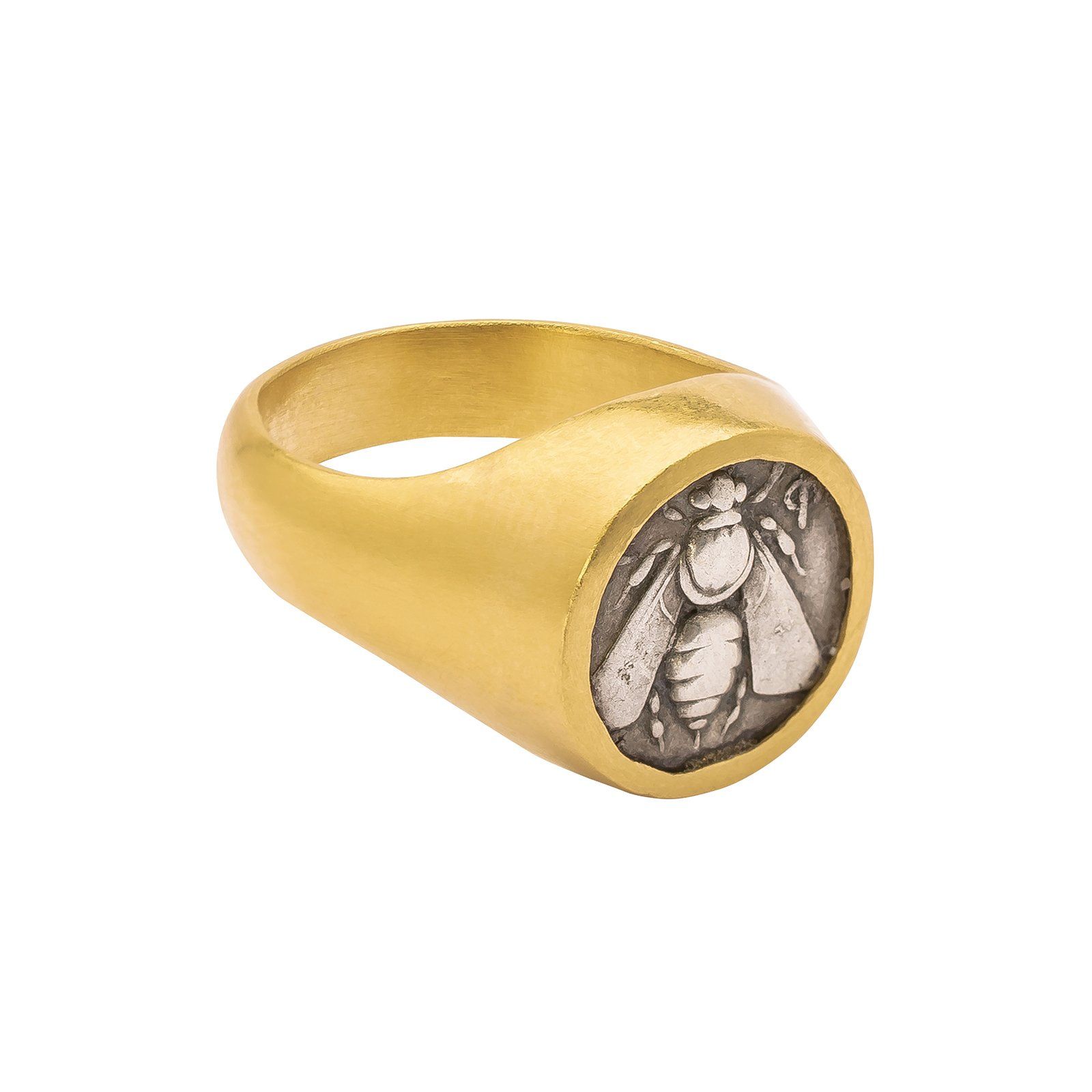 Victorian Crest Insignia Signet Ring - Berlin Gold Circa 1860s