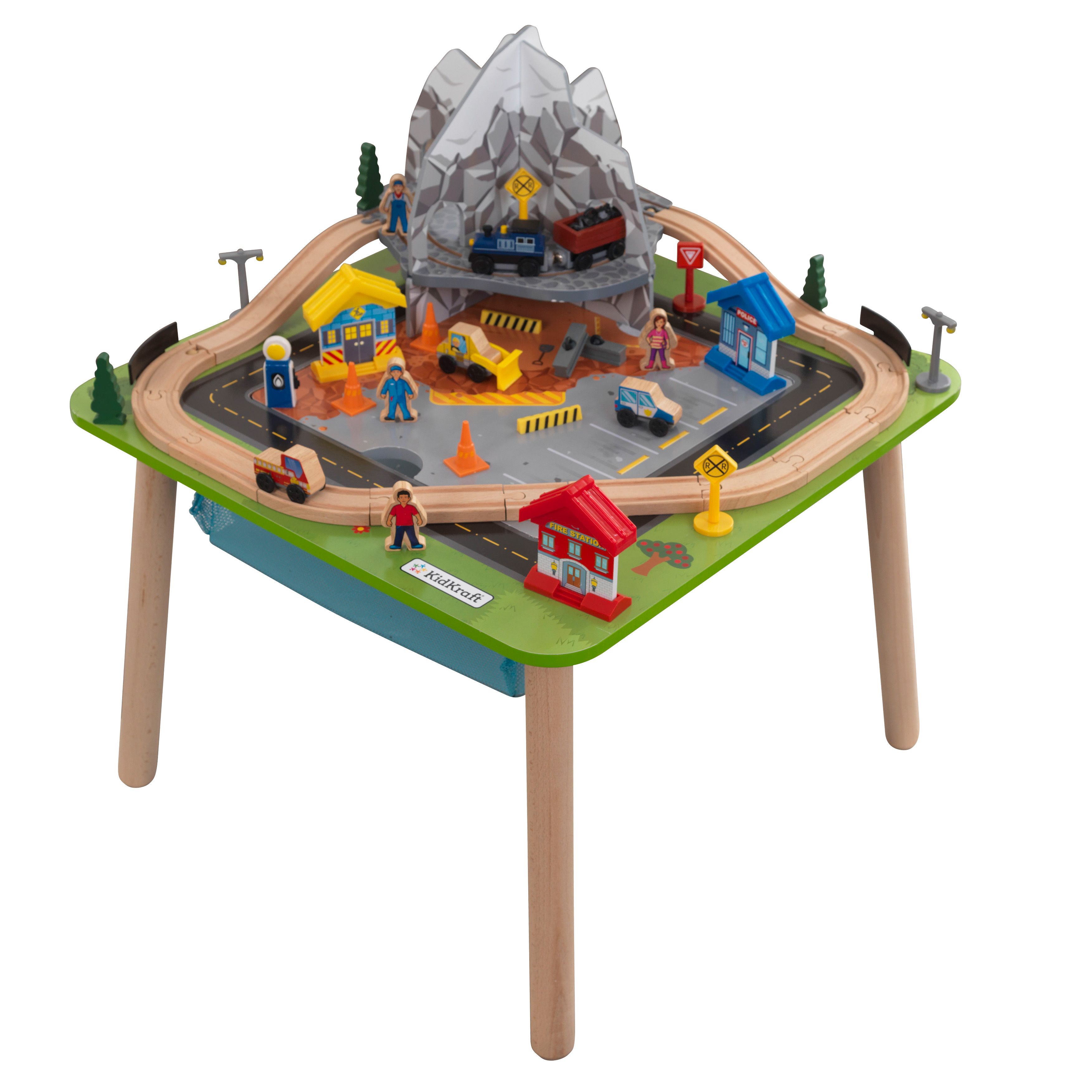 Discovery kids 2024 train table