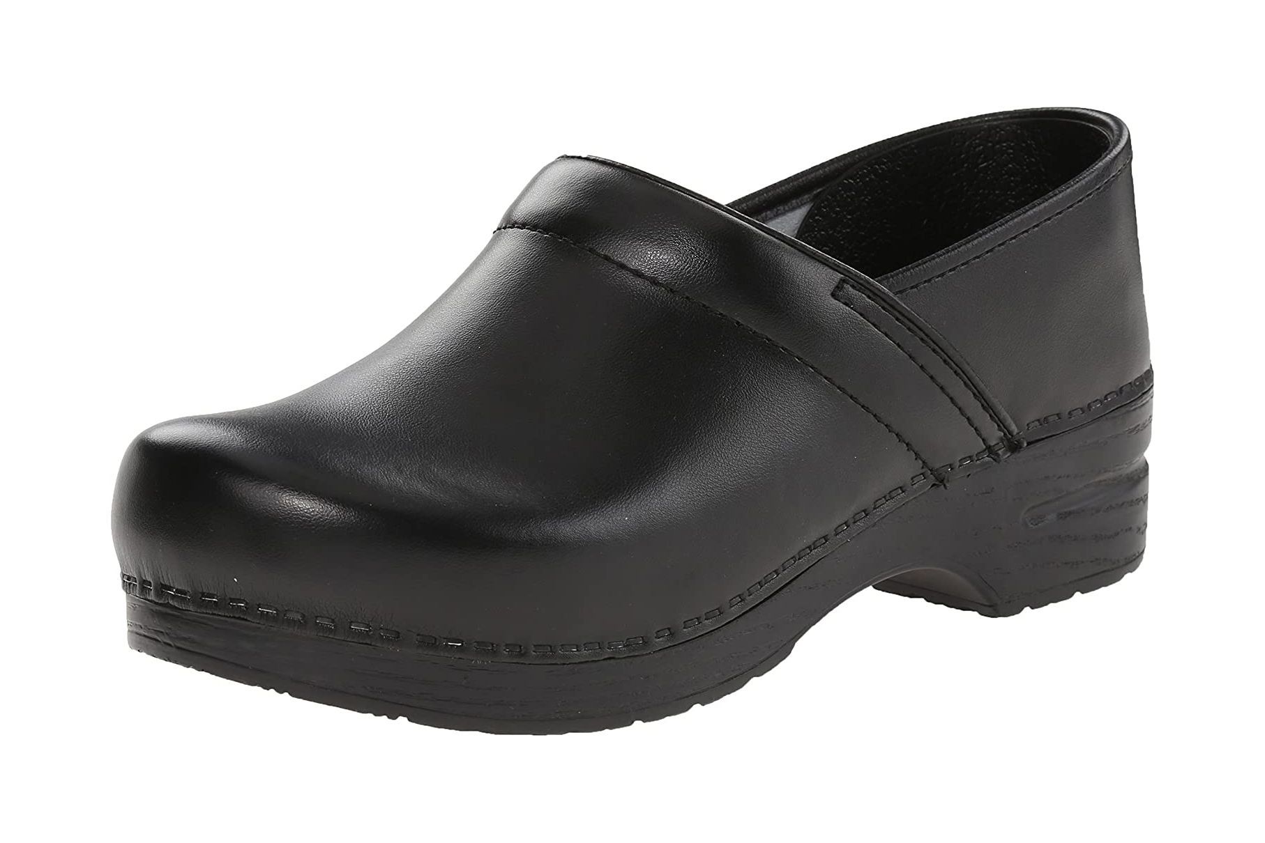 best non slip nursing shoes