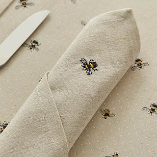 Bees Set of 4 Napkins