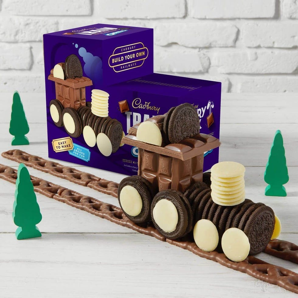 Cadbury Dairy Milk & Oreo Train Kit