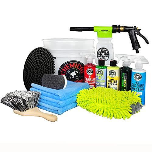 Auto Detailing Supplies And Tools: 25 Products You NEED