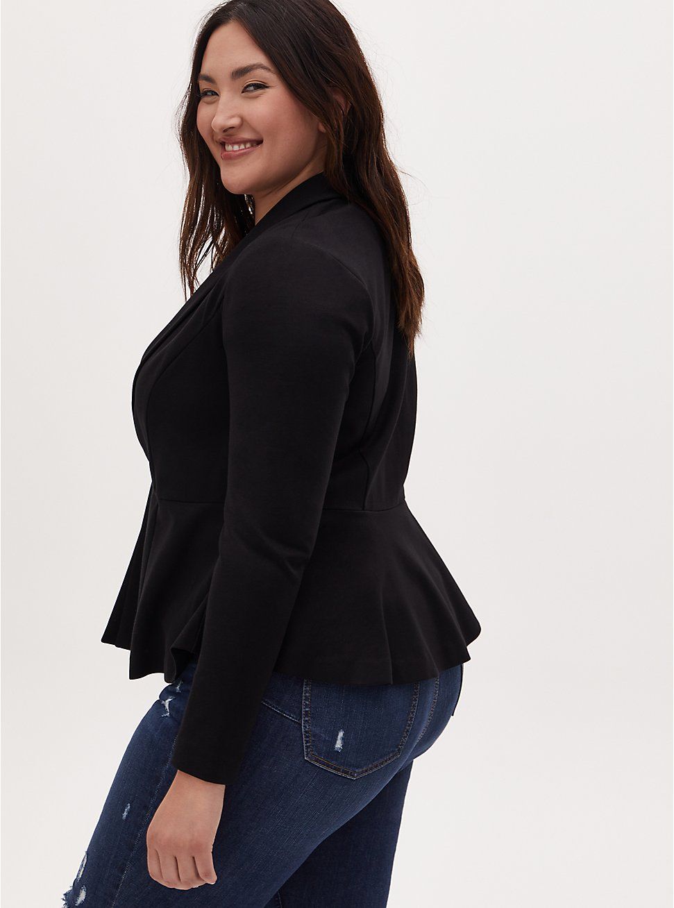 Plus size blazer on sale outfits