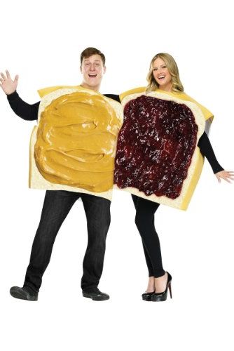 55 Best Friend Halloween Costumes: Iconic Duo Ideas for 2023