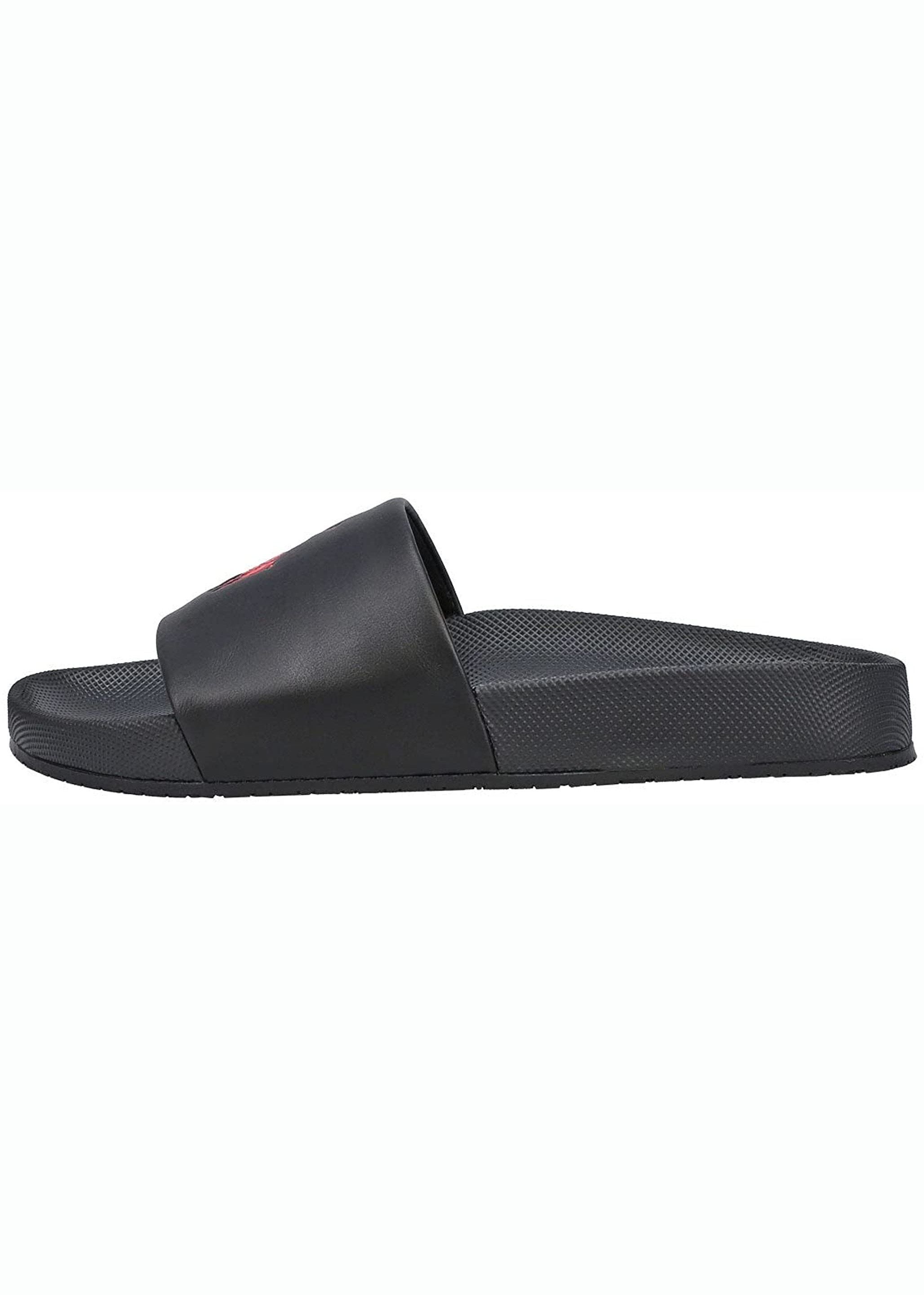 Cayson Slide Sandal