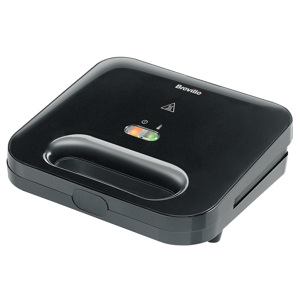 https://hips.hearstapps.com/vader-prod.s3.amazonaws.com/1627903312-breville-budget-toastie-maker-1627903302.png?crop=1xw:1xh;center,top&resize=980:*