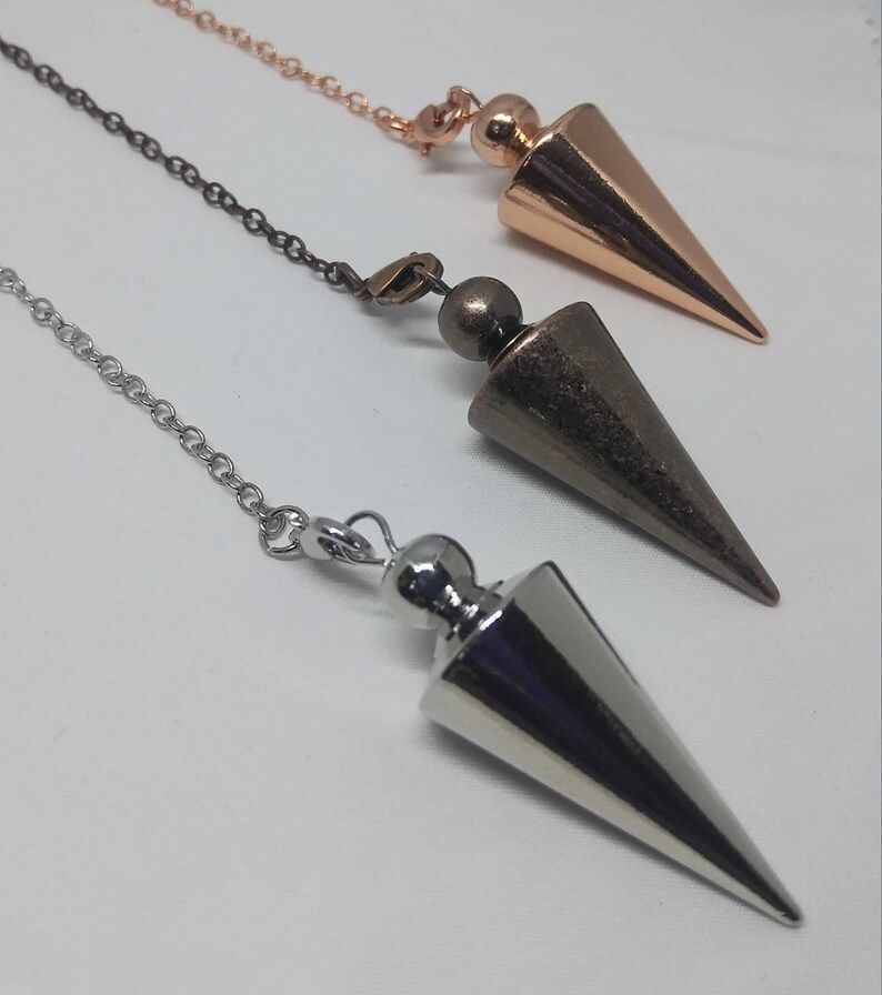 pendulum pendant meaning