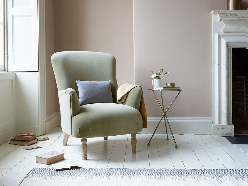 21 Of The Best Small Bedroom Chairs For, Best Set Of Chairs For Sitting Room