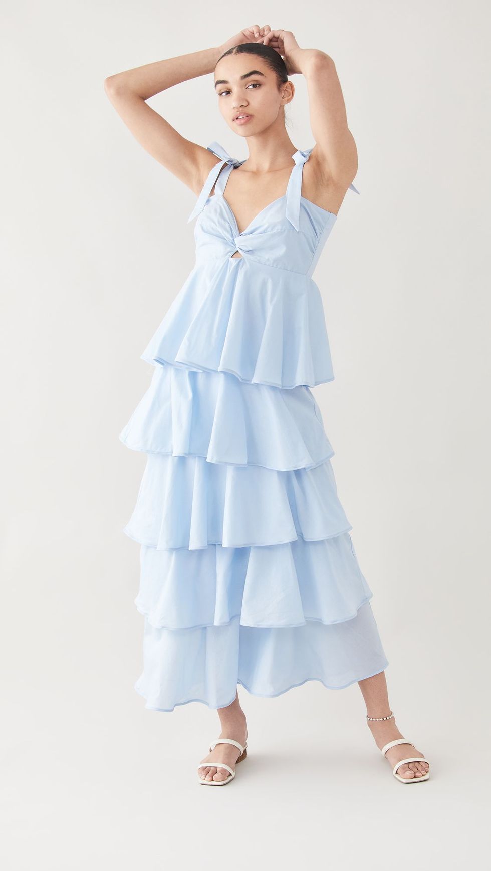 女神綁帶洋裝推薦20：Azulu蛋糕裙擺洋裝