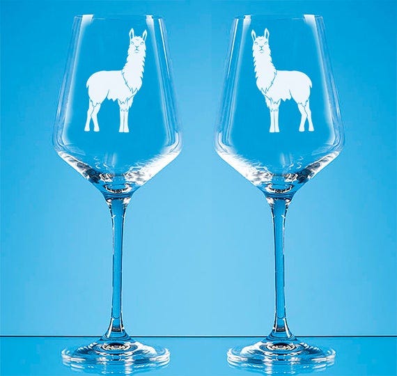 Llama Gifts for Girls and Women - Llama Gifts Set for Girls with Tumbler,  Socks, Travel Makeup Cosmetic Bag, Llama Keychain, Vanity Mirror and Funny  Llama Stickers - Girl Birthday Valentine's Day Gift: Tumblers & Water  Glasses 