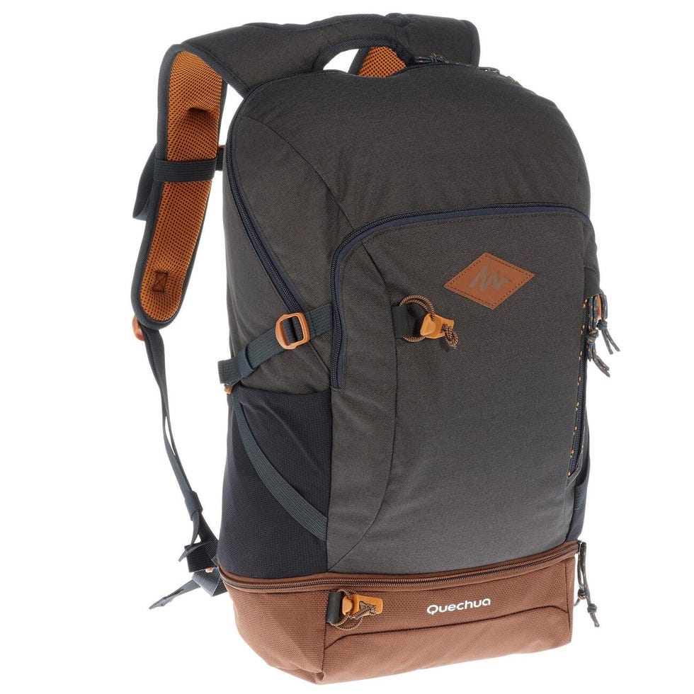 Mochila pequeña de montaña y trekking 