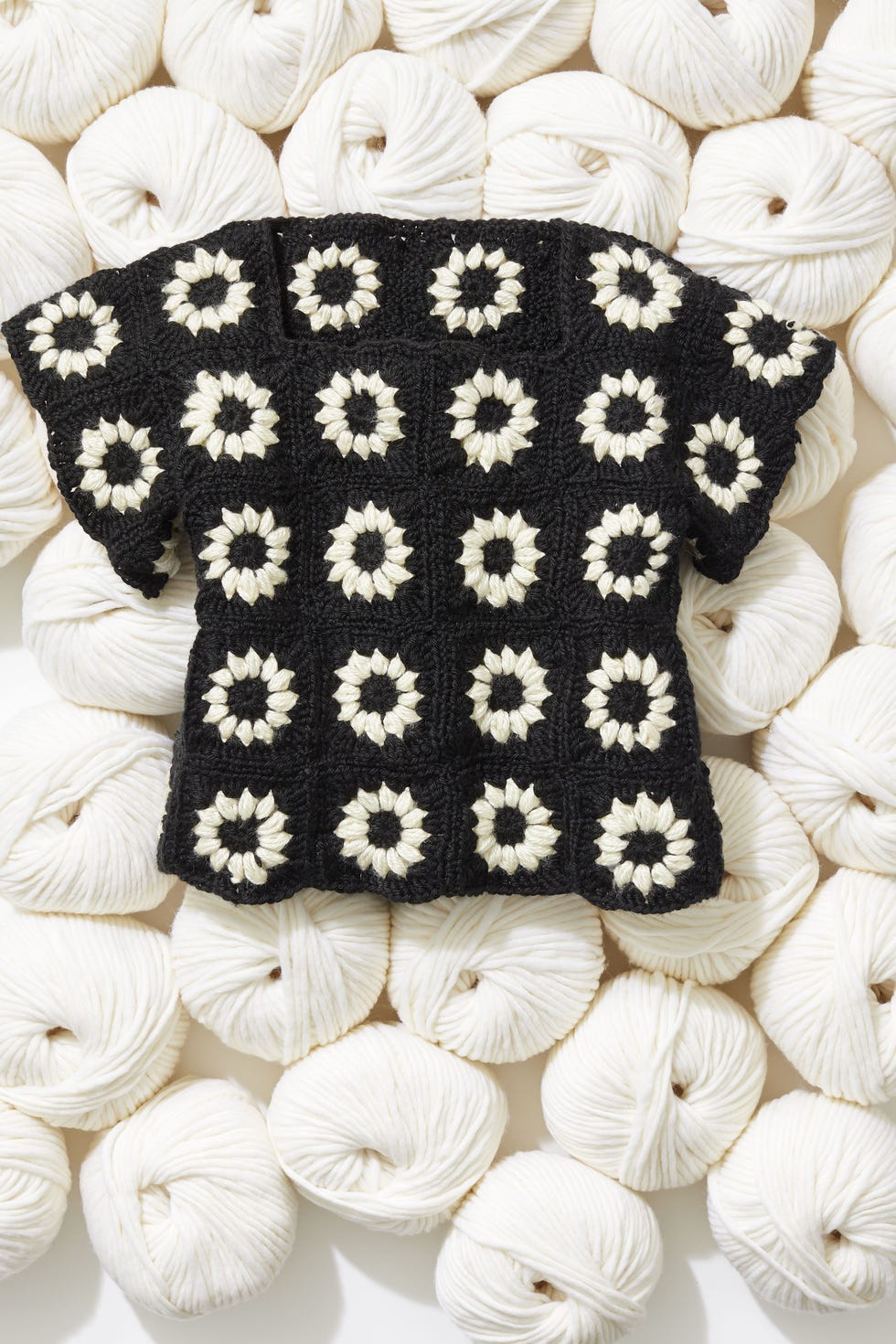 Stitch Club Daisy Square Tee Pattern