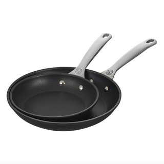 Le Creuset Toughened Non-Stick Pro Set of Two Fry Pans Le Creuset Toughened Non-Stick Pro Set of Two Fry Pans