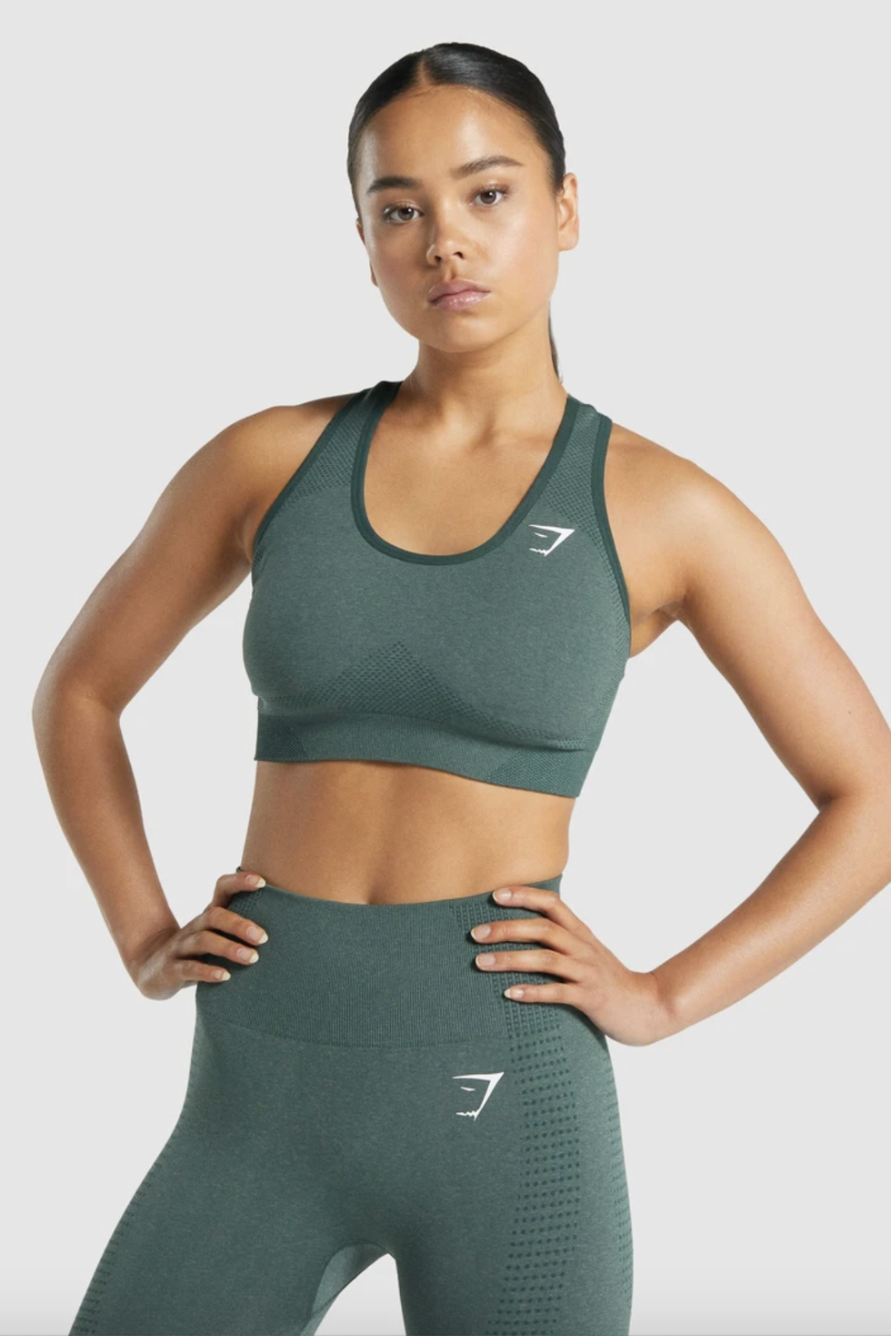 Workout Clothes: How to Pick the Best Fitness Apparel - Society19