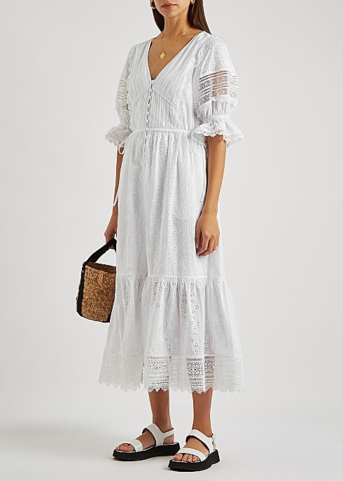 白色系蕾絲洋裝推薦4：SELF-PORTRAIT長洋裝
