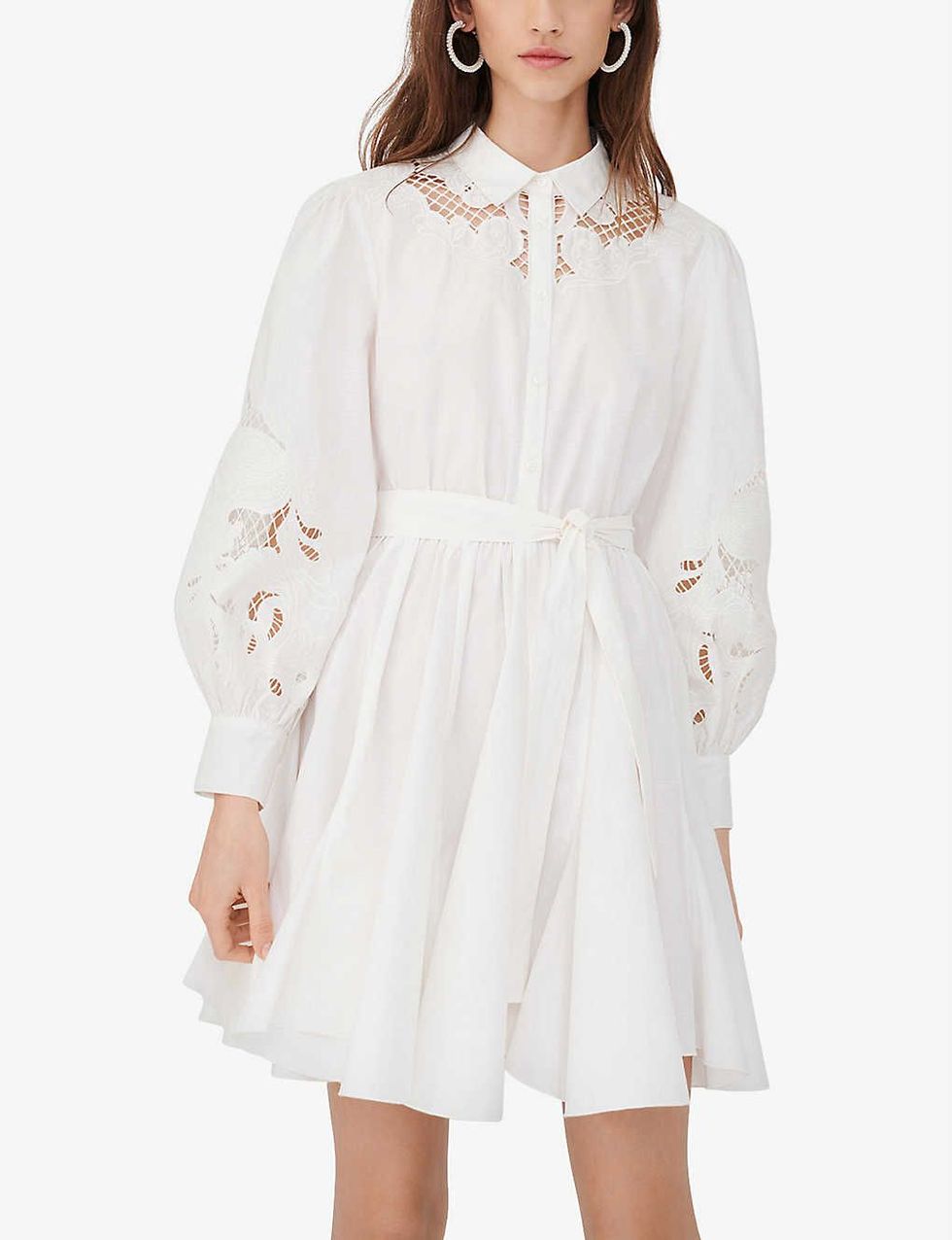 白色系蕾絲洋裝推薦13：MAJE綁帶短洋裝
