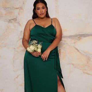 Plus Size Clothing 21 Best Shops for Curvy Girls