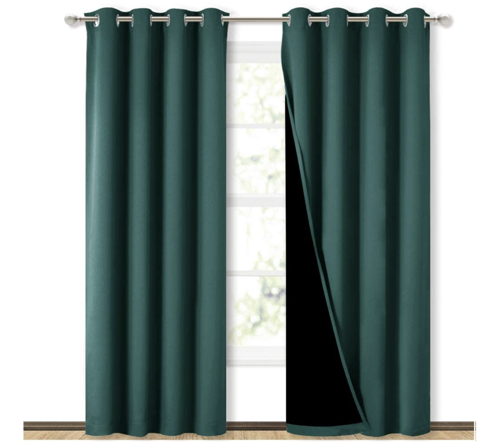Noise-Reducing Performance Drapes