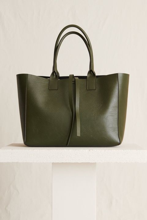 20 of the Best Leather Totes to Shop 2022