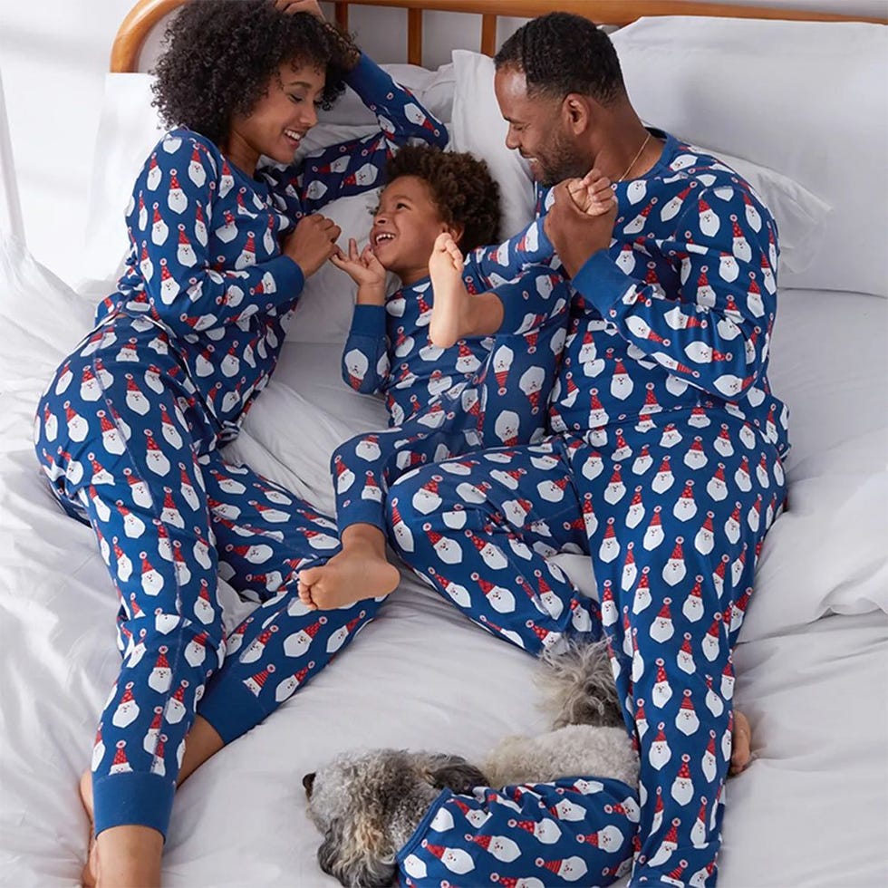 10 Best Matching Family Christmas Pajamas 2021 - Holiday Pajama Sets