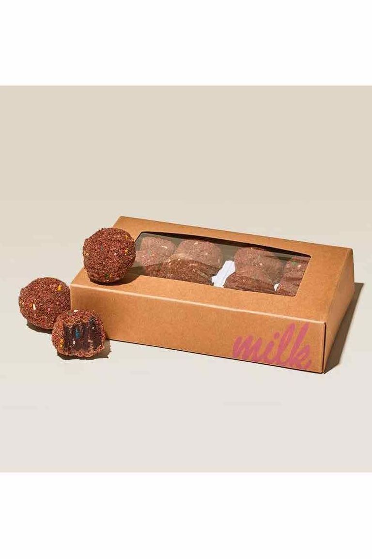 Chocolate B'Day Truffle Dozen Box