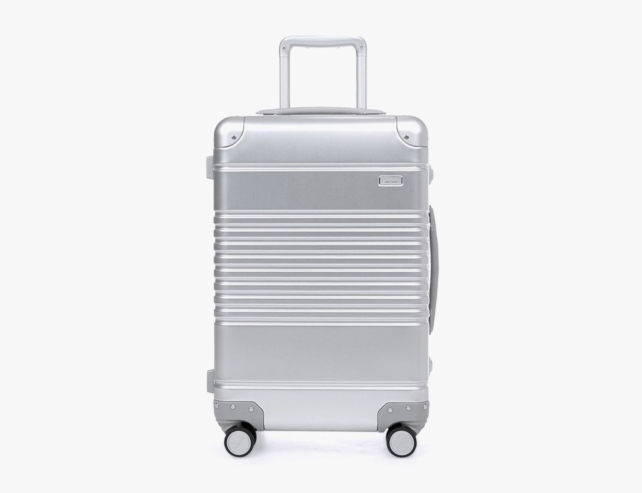 Review: How does the Autonomous Aluminum Carry-On Compare to